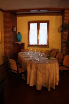 ristorante momo novara macalle